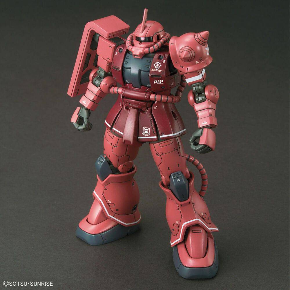 HG 1/144 MS-06S ZAKU  II PRINCIPALITY OF ZEON CHAR AZNABLE S MOBILE SUIT Red Comet Ver.