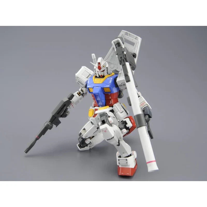 MG 1/100 RX-78-2 GUNDAM Ver.3.0