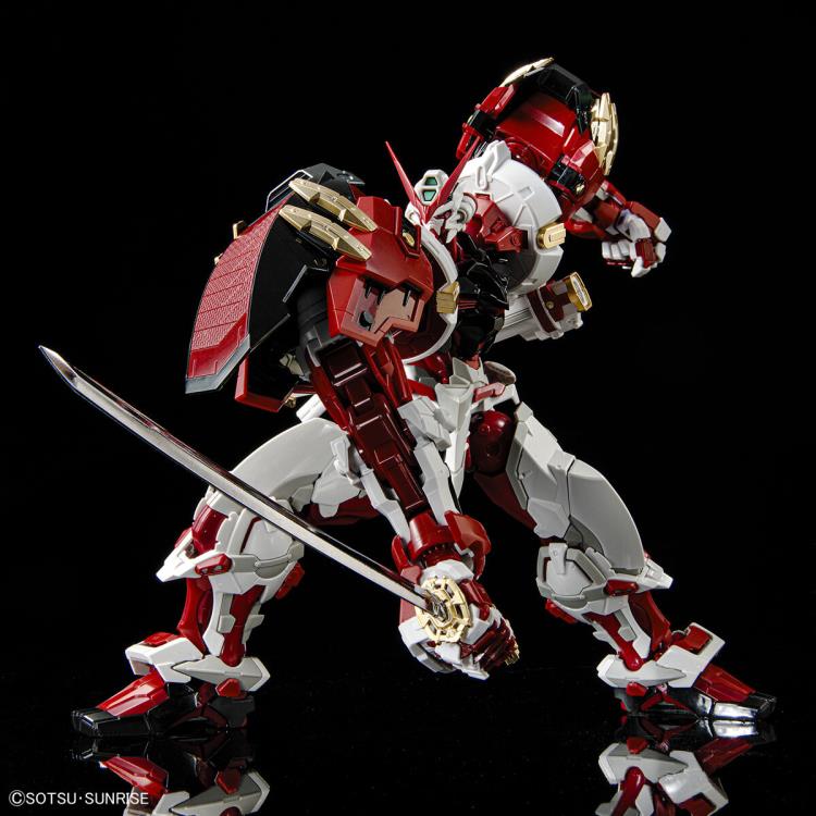 Hi RESOLUTION MODEL 1/100 GUNDAM ASTRAY RED FRAME POWERED RED