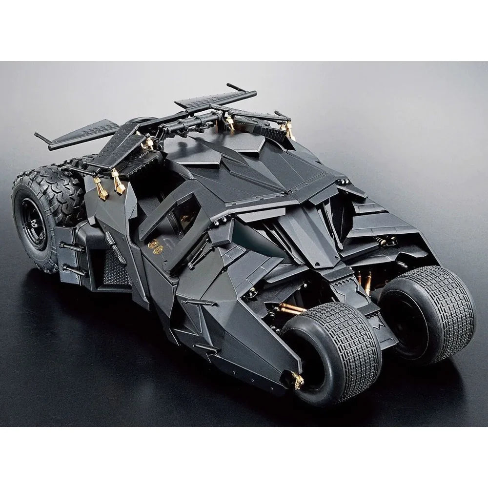 1/35 SCALE MODEL KIT BATMOBILE BATMAN BEGINS Ver.