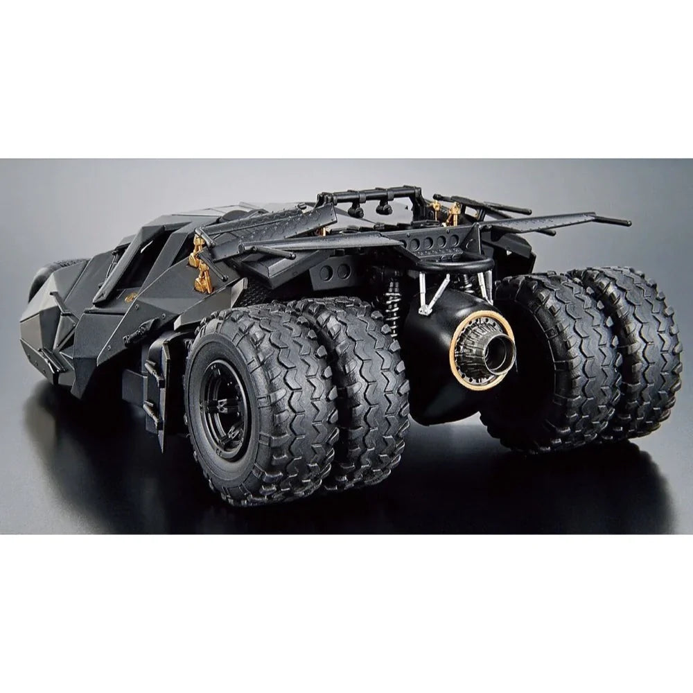 1/35 SCALE MODEL KIT BATMOBILE BATMAN BEGINS Ver.