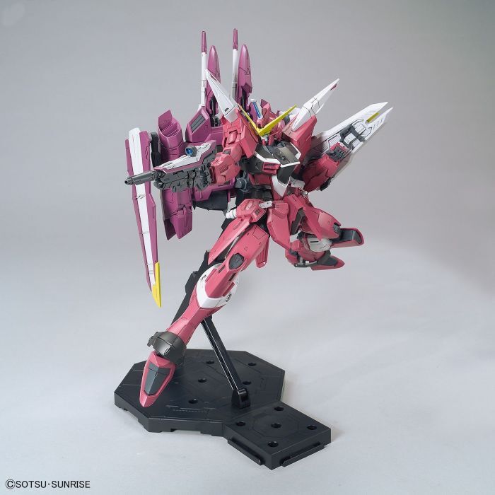 MG 1/100 JUSTICE GUNDAM