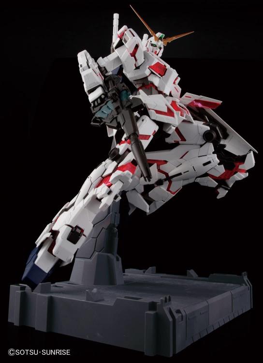 PG 1/60 RX-0 UNICORN GUNDAM