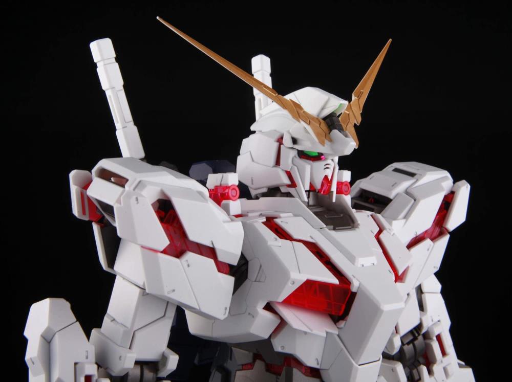 PG 1/60 RX-0 UNICORN GUNDAM