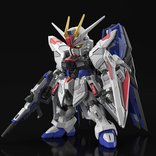 MASTER GRADE SD FREEDOM GUNDAM