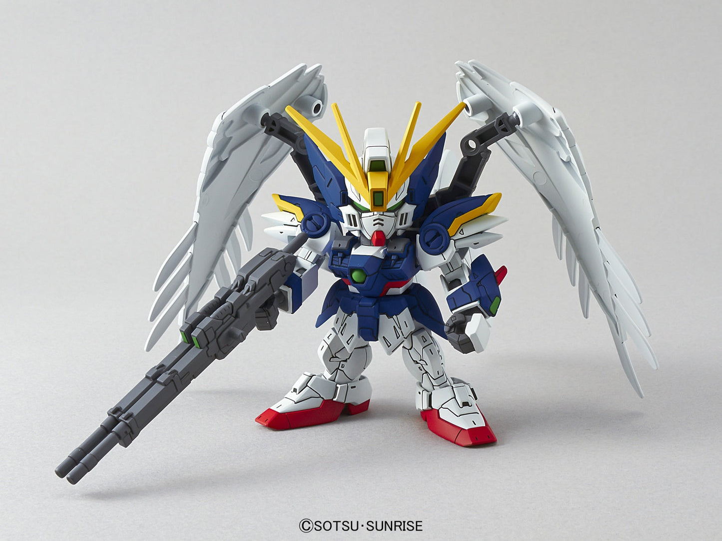 SD Gundam EX-Standard 004 Wing Gundam Zero (Ew)