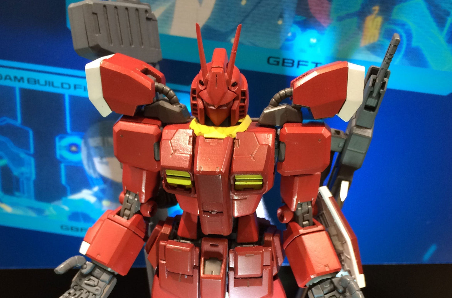 MG 1/100 Gundam Amazing Red Warrior