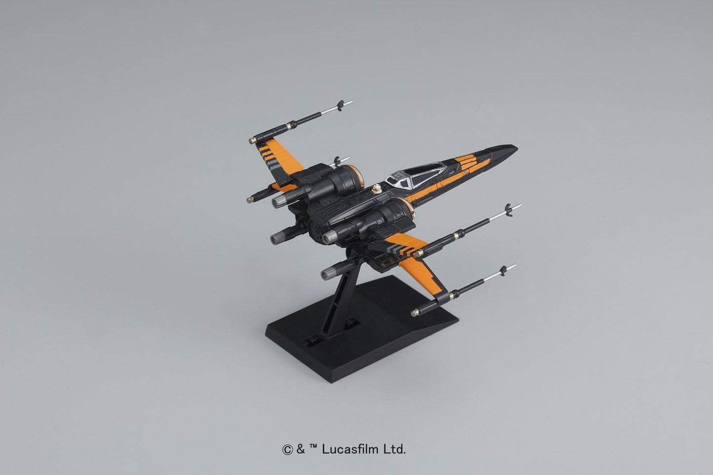 Star Wars Vehicle Model 003 Poe's X-Wing Fighter