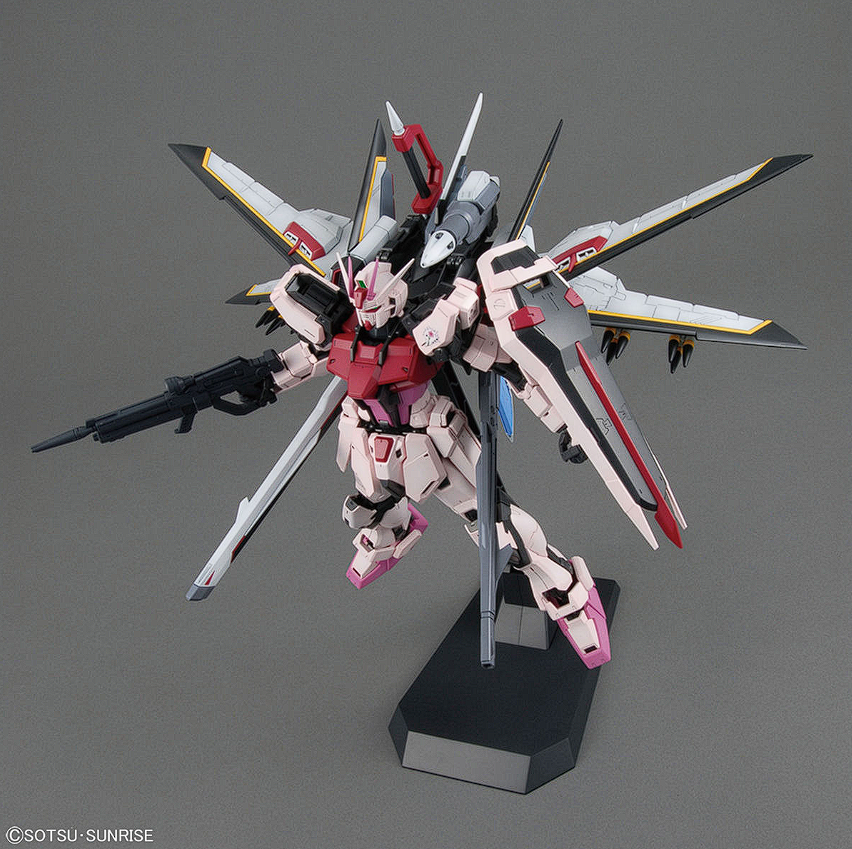 MG 1/100 Strike Rouge
