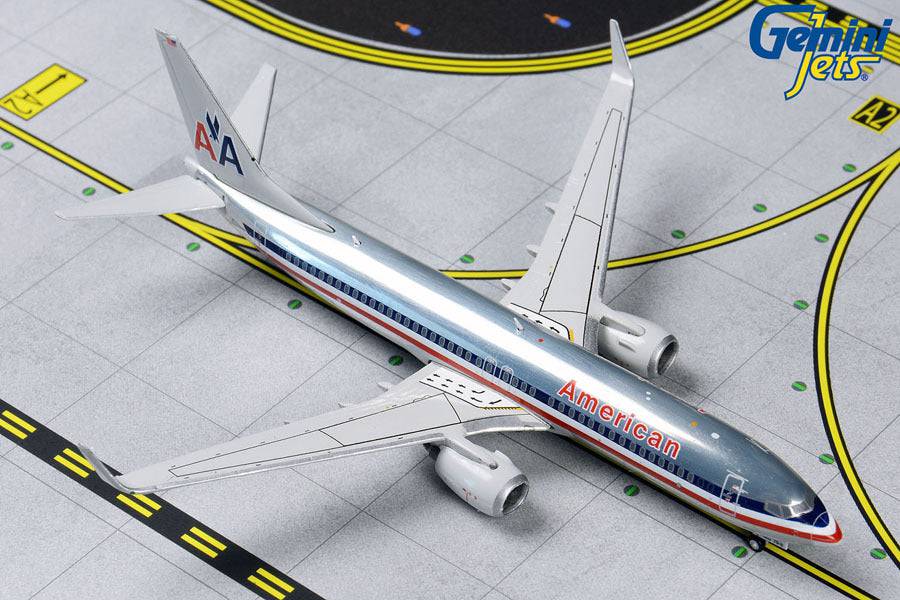 1:400 American B737-800W N921NN