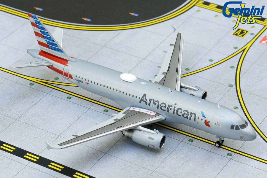 1/400 American A320 N651AW