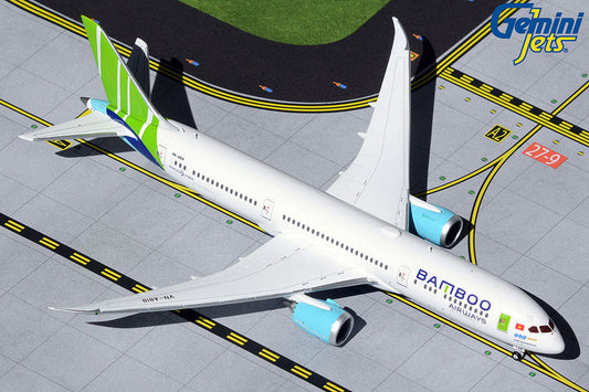 Bamboo Airways VN-A818 B787-9