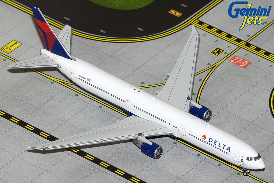 1/400 Delta Air Lines B767-400ER