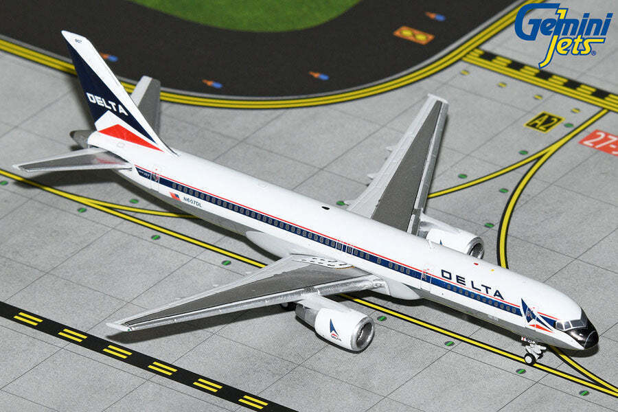 1/400 Delta Air Lines B757-200 N607DL