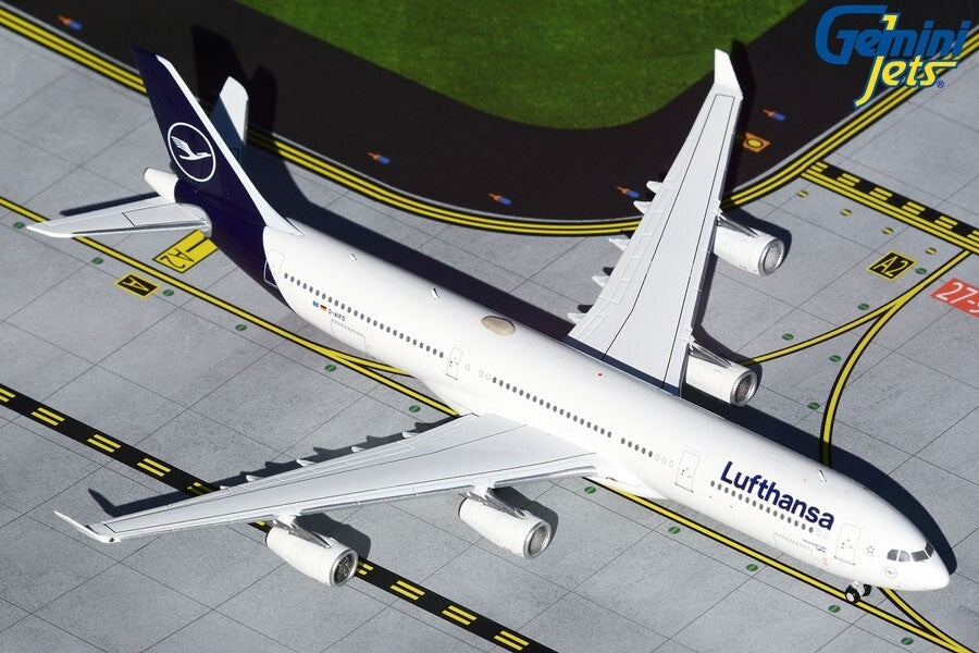 Lufthansa A340-300 New Livery