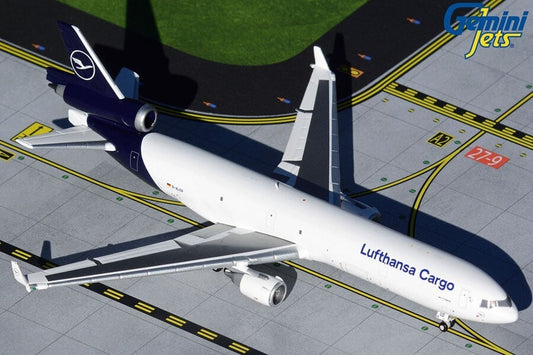 1/400 LUFTHANSA CARGO MD-11F NEW LIVERY D-ALCD