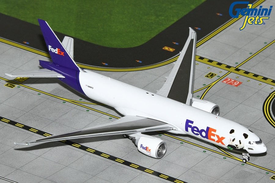 1/400 B777F FedEx Express N886FD "FedEx Panda Express"