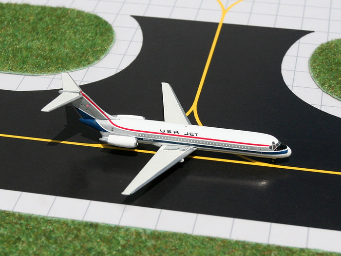 1/400 DC-9-30 USA Jet