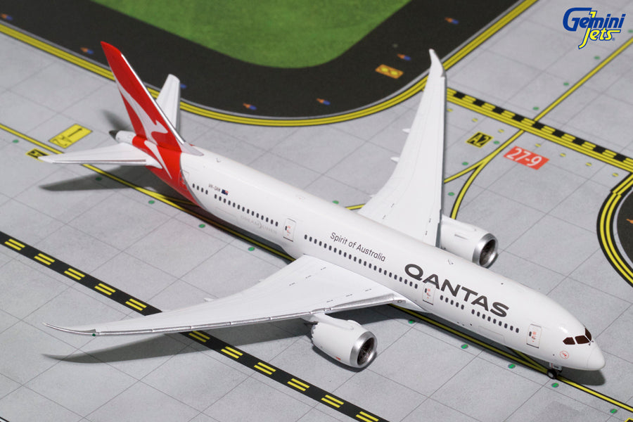 1/400 B787-9 Qantas New Livery Dreamliner VH-DRM