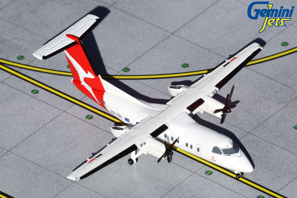 QantasLink VH-TQX Dash 8 Series 200