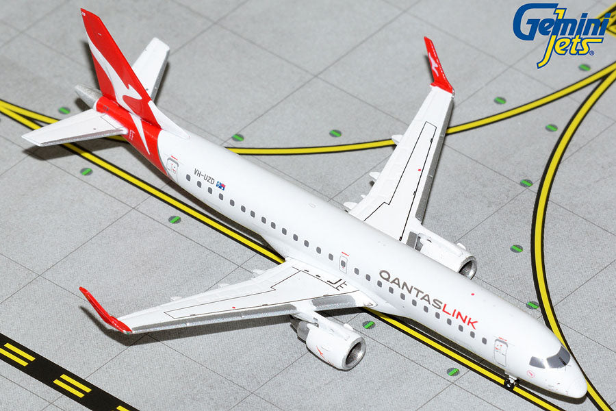 1/400 QantasLink / Alliance Airlines E190AR Silver Roo VHUZD