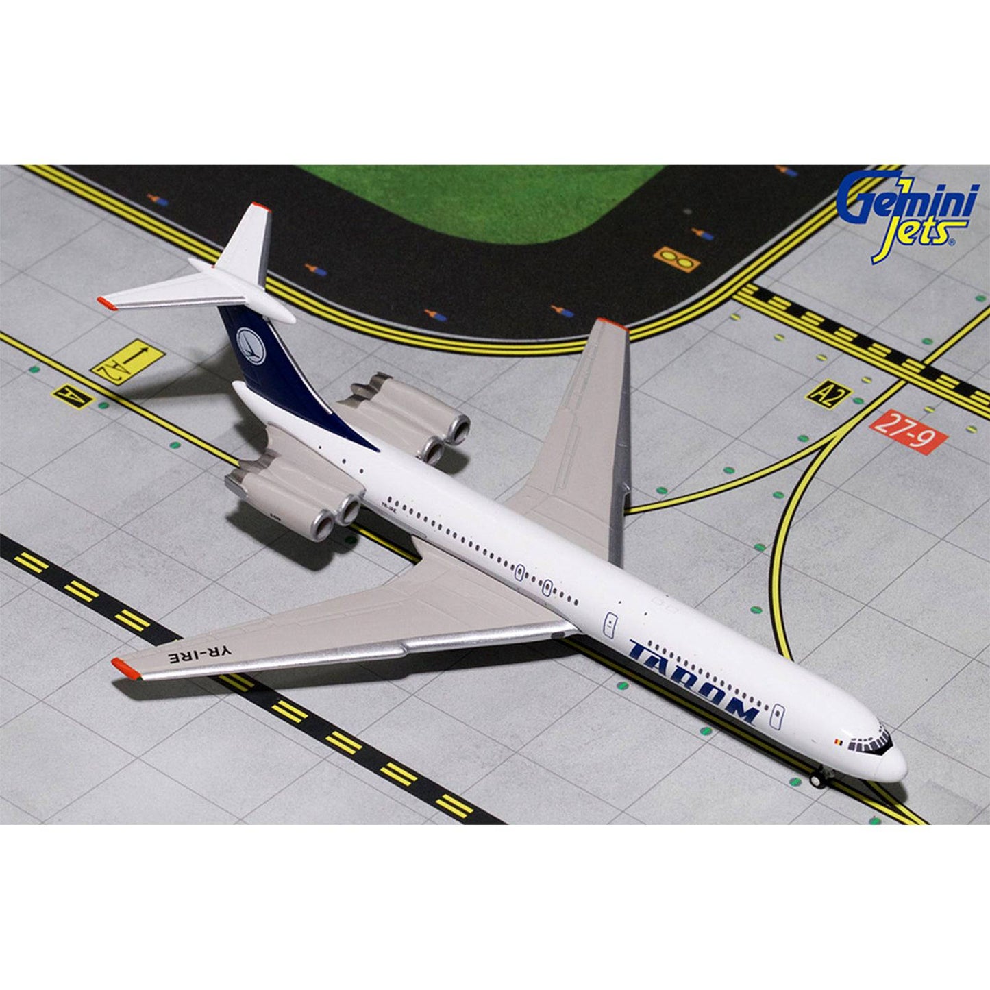 1/400 Tarom IL-62M