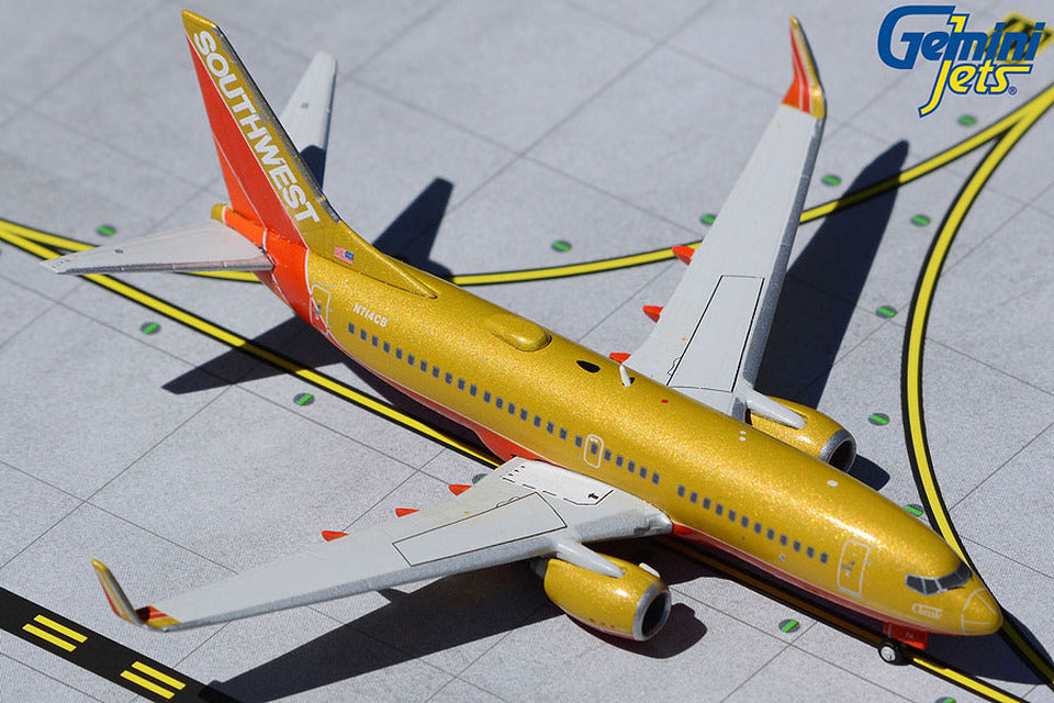 1/400 Southwest Airlines B737-700 N714CB  - Classic Retro Livery -