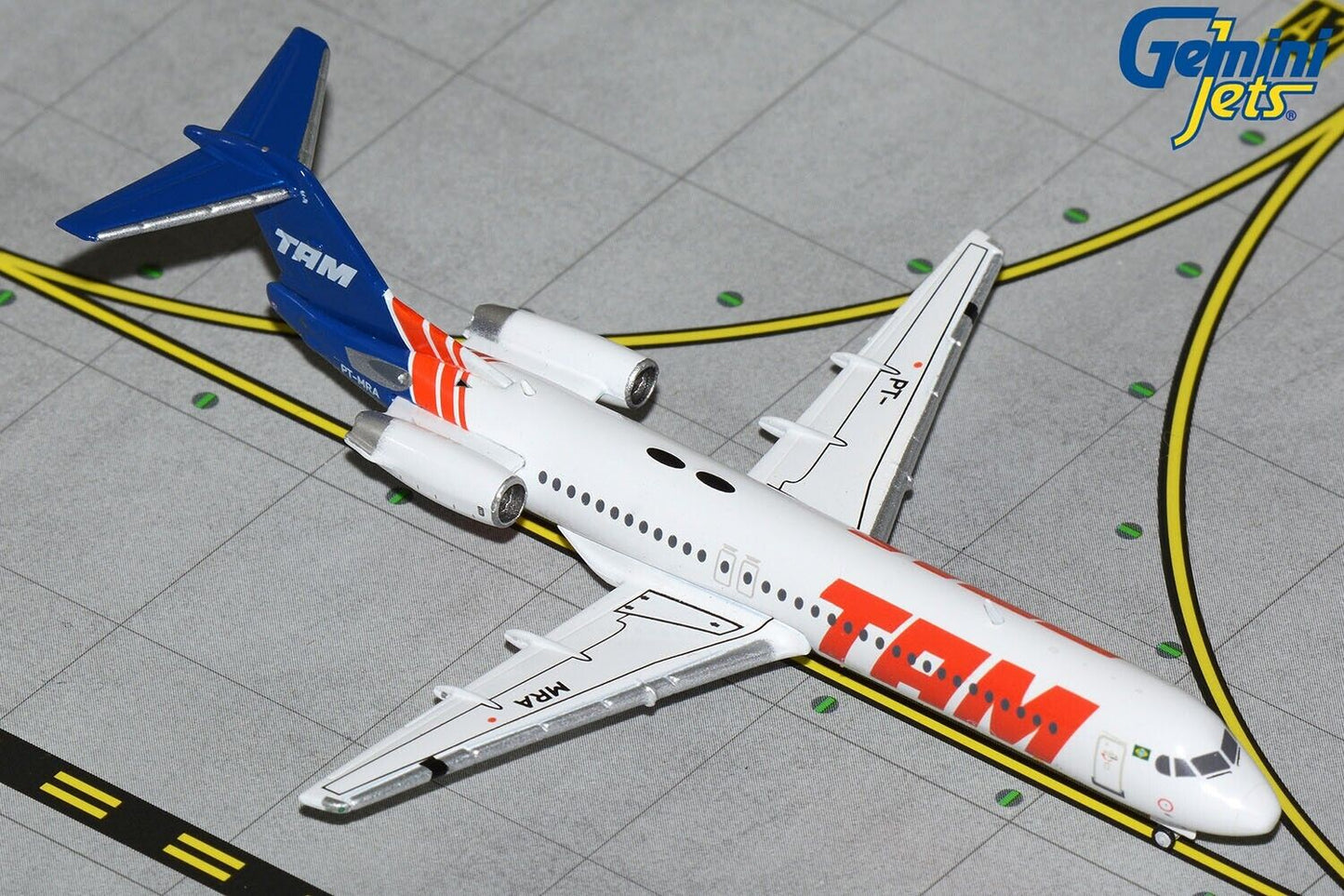 1/400 TAM Linhas Aereas Fokker 100