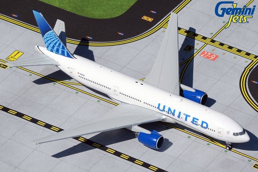 1/400 United Airlines B777-200 New Livery N210UA