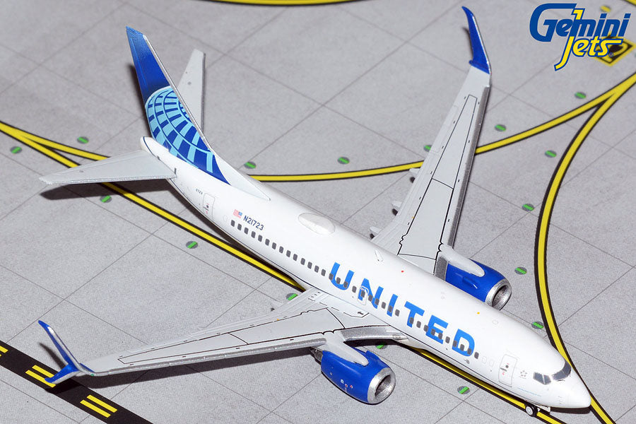 1/400 United Airlines B737 MAX 8 N27251