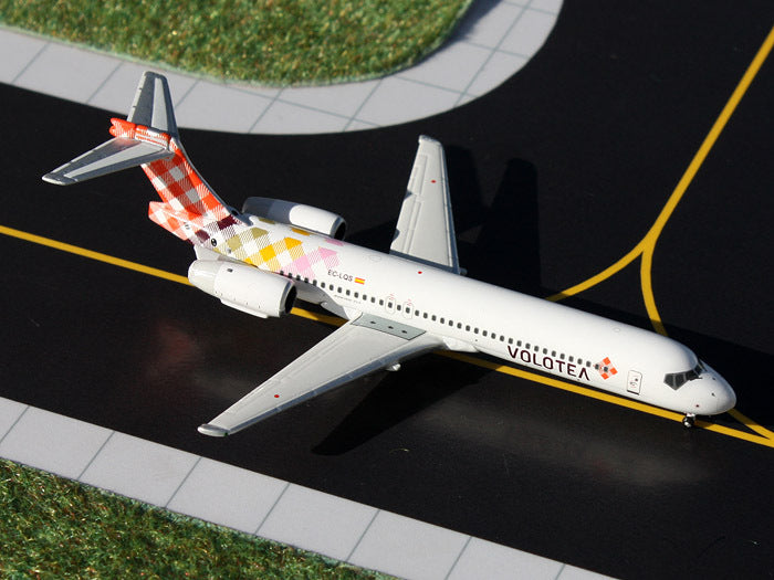 1/400 Volotea 717-2BL (EC-LQS)