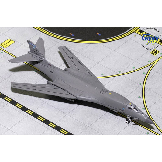 1/400 USAF Boeing B-1B 86-0135