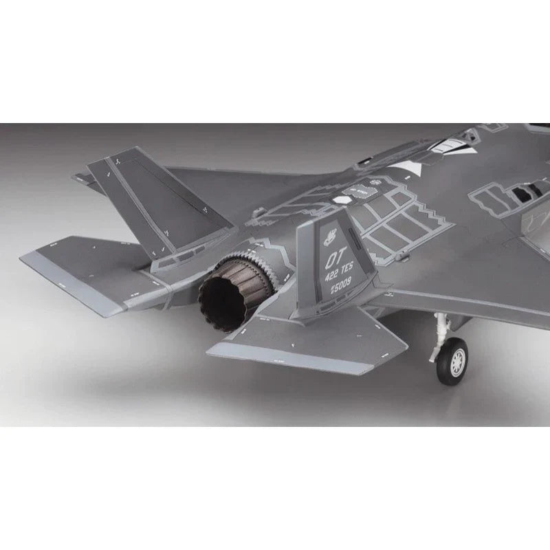 1/72 F-35A LIGHTNING II Ltd Ed w/ RAAF  75 Sqn Decals Included