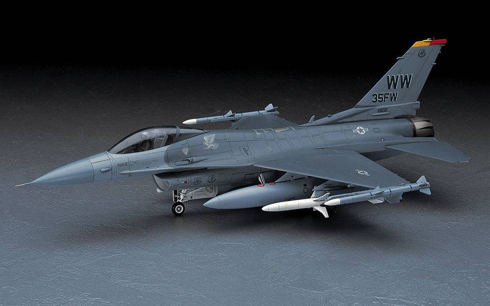 1/48 F-16CJ FIGHTING FALCON MISAWA JAPAN