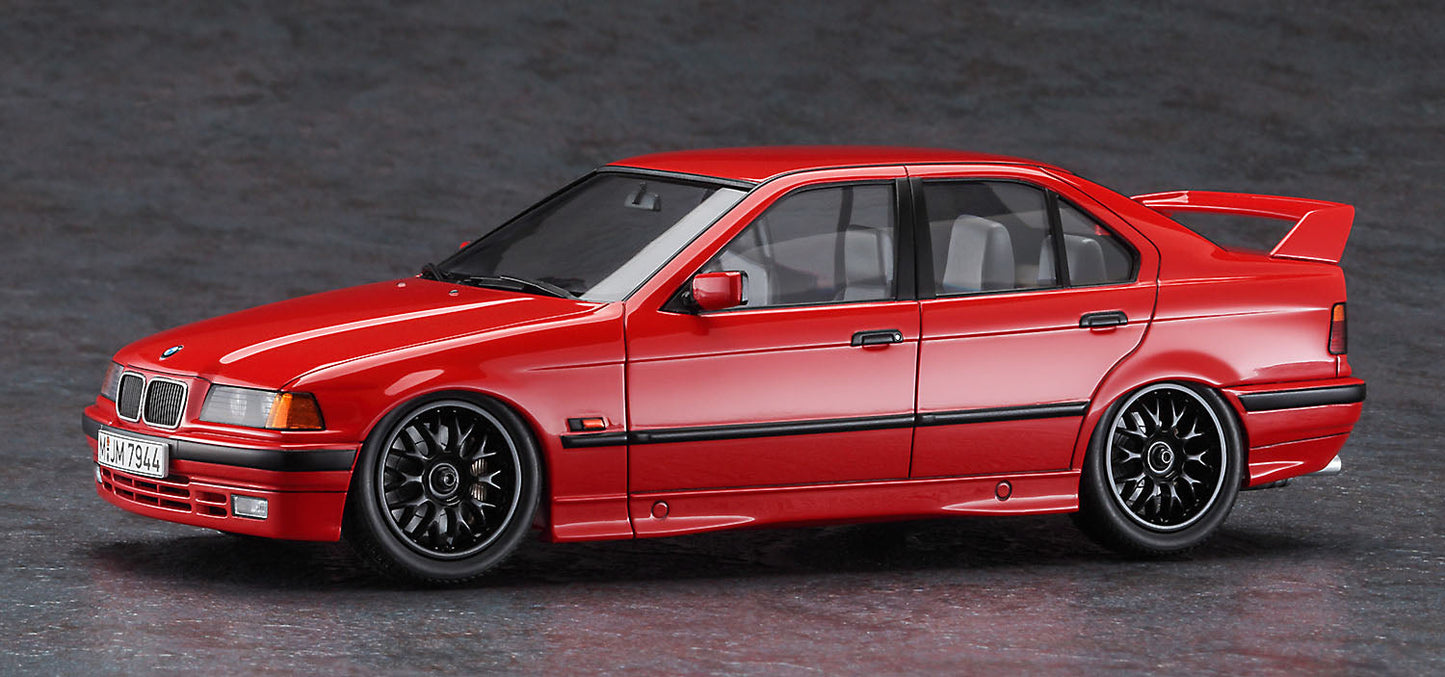 1/24  BMW 320i w/TRUNK SPOILER