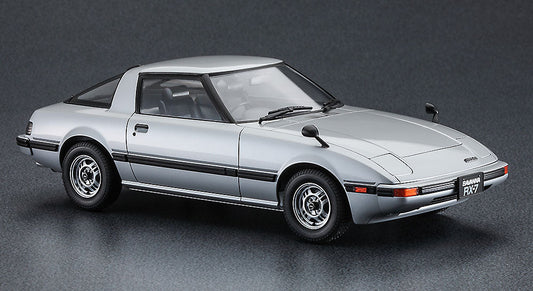 1/24 Mazda Savanna RX-7 (SA22C) Middle Version GT (1980)