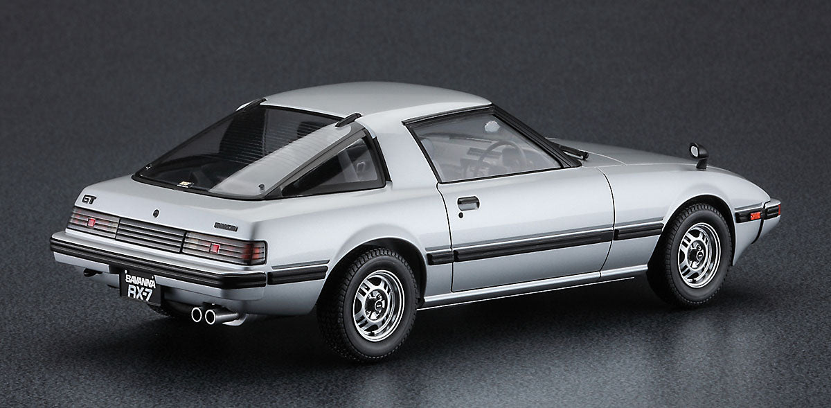 1/24 Mazda Savanna RX-7 (SA22C) Middle Version GT (1980)