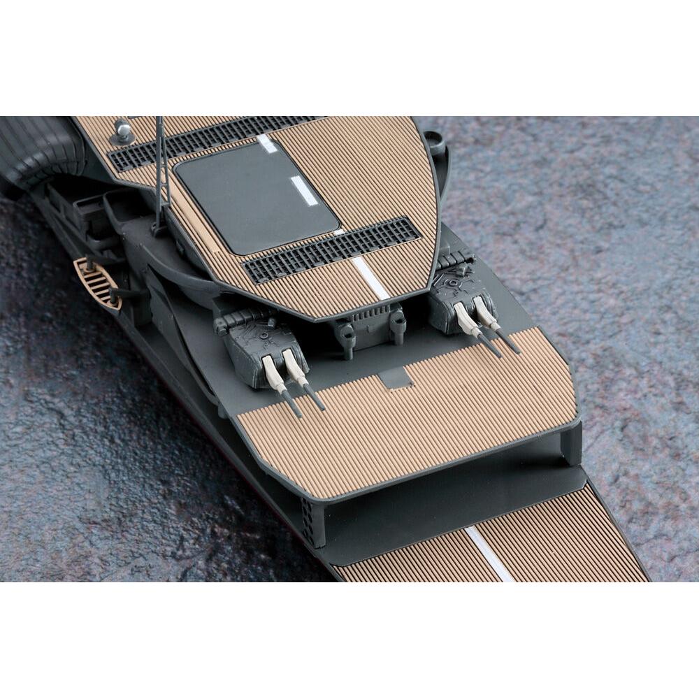 1/700 Japanese Navy Aircraft Carrier Akagi "Three Flight Deck" with Carrier-Based Aircraft Set