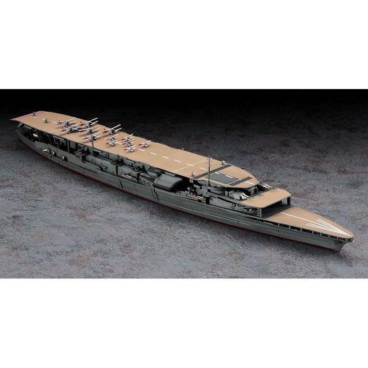 1/700 Japanese Navy Aircraft Carrier Akagi "Three Flight Deck" with Carrier-Based Aircraft Set