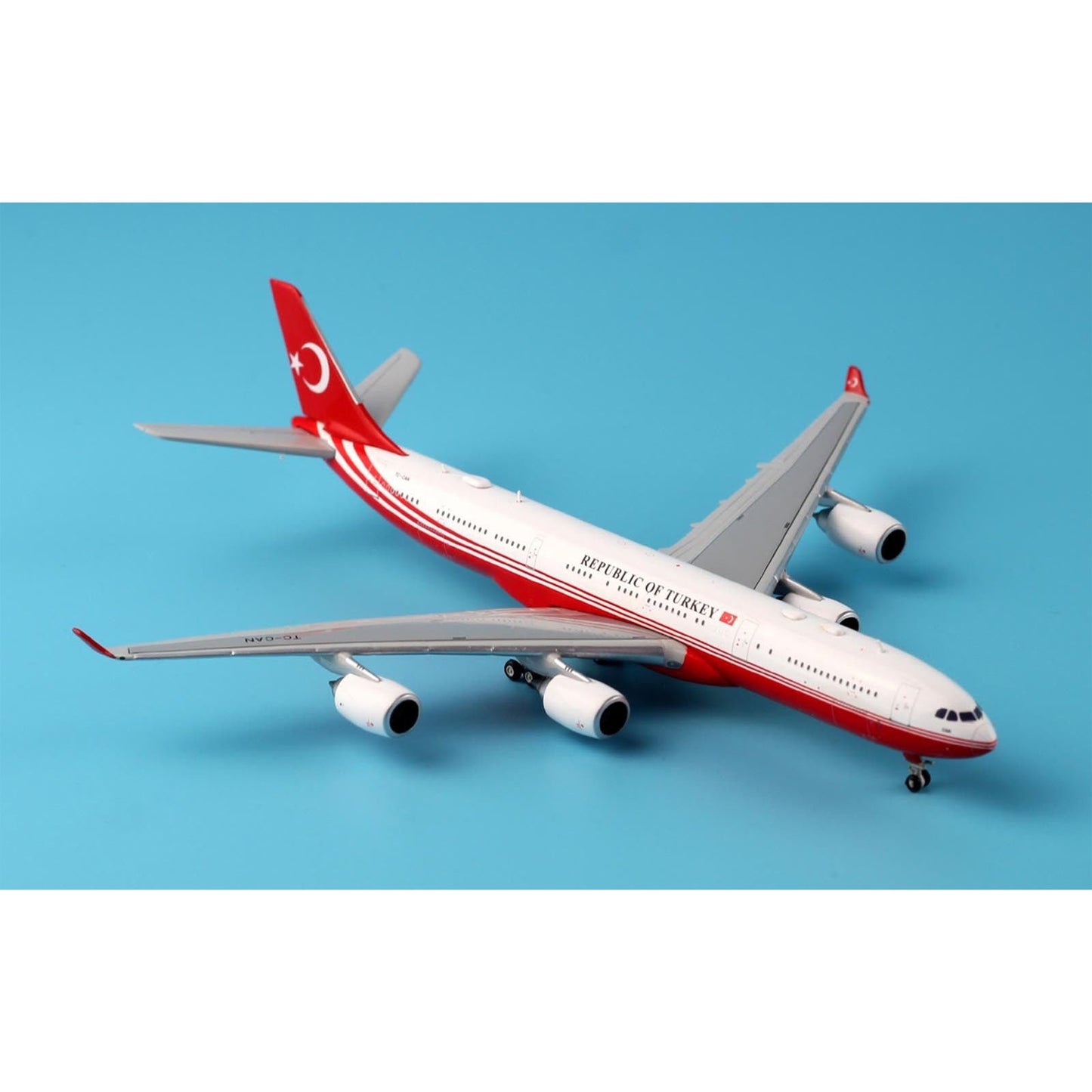 1/400 Repub. of Turkey A340-500 TC-CAN