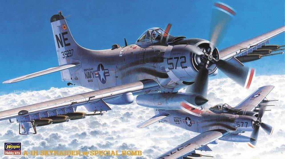 1/72  A-1H SKYRAIDER w/SPECIAL BOMB