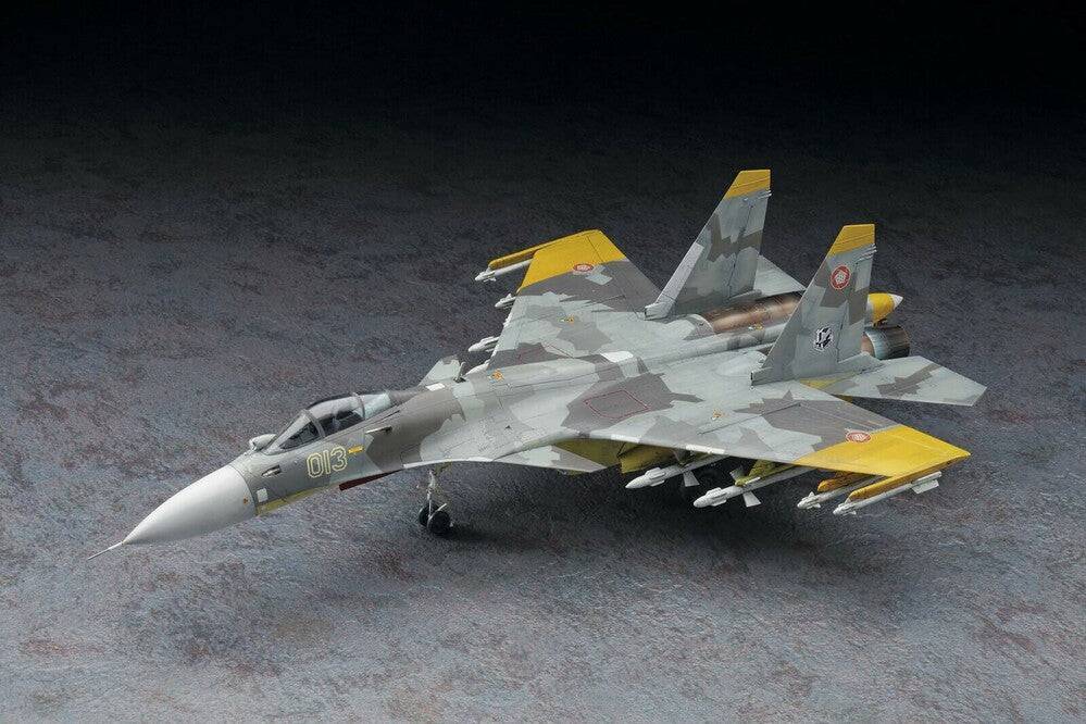 1/72  Su-33 FLANKER D  - ACE COMBAT YELLOW 13 -