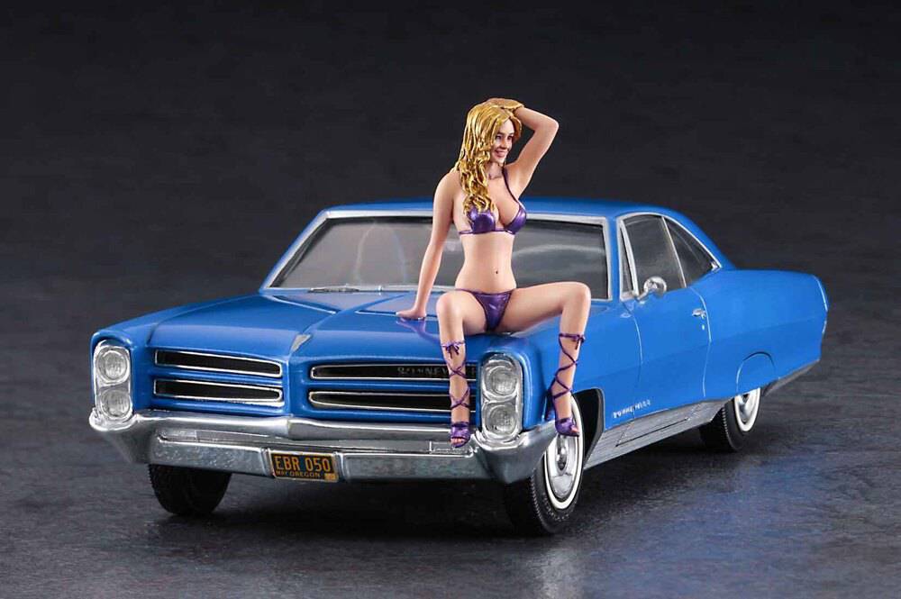 1/24  1966 AMERICAN COUPE TYPE P w/BLOND GIRLiS FIGURE