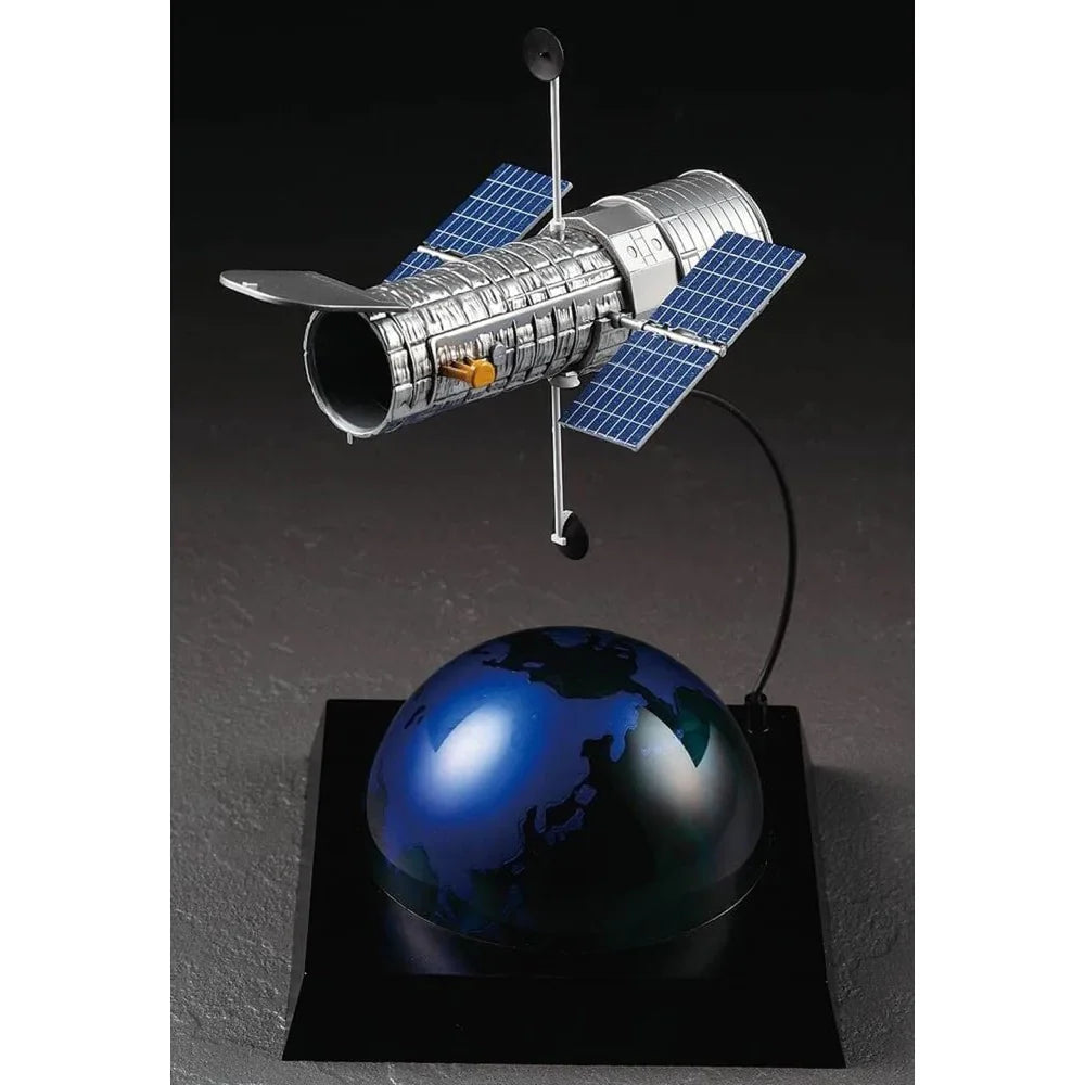 1/200  HUBBLE SPACE TELESCOPE  - THE REPAIR 20th ANNIVERSARY -