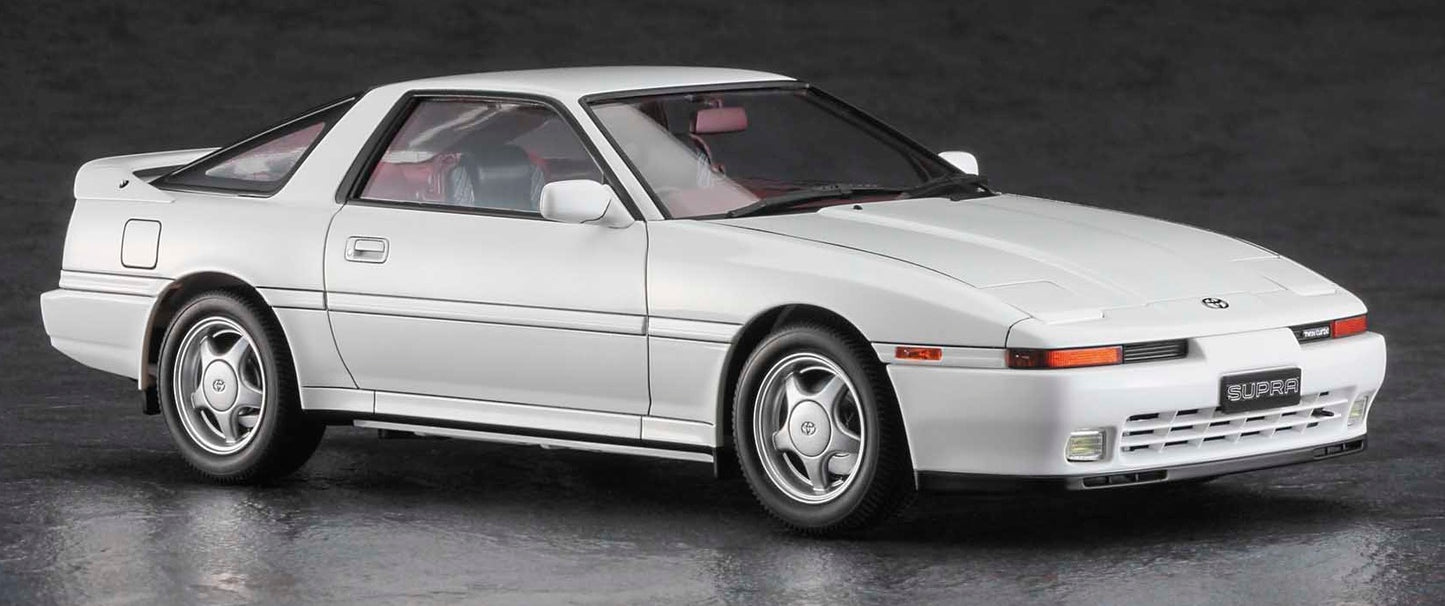 1/24 Toyota Supra A70 2.0 GT Twin Turbo 1990 with Girl's Figure