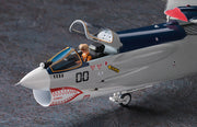 1/72 [Area 88] F-8E Crusader "Shin Kazama"