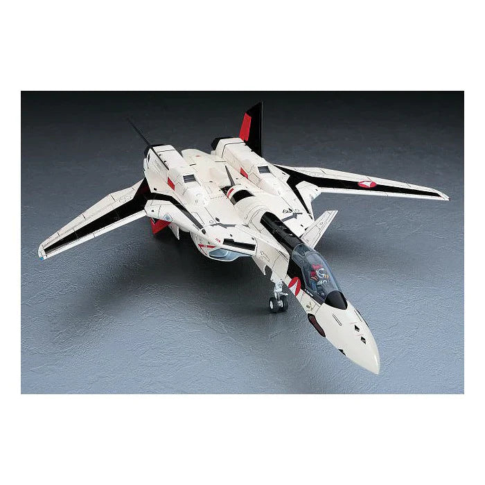 1/48  YF-19 MACROSS PLUS