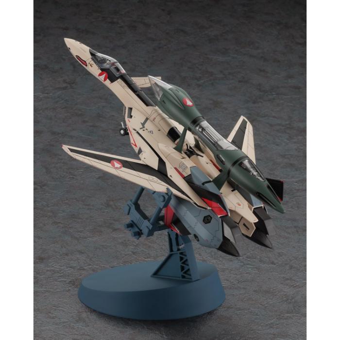 1/72 YF-19 with Fast Pack & Fold Booster