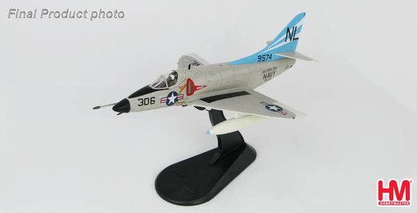 1/72 A-4C Skyhawk   VA-153 USS Coral Sea