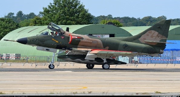 1433 1/72 A-4SU Super Skyhawk No.27 150 Squadron RSAF Saint-Dizier - Robinson Air Base June 2011